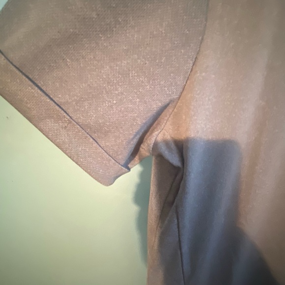 Women’s McDonalds Employee T Shirt - Picture 5 of 5